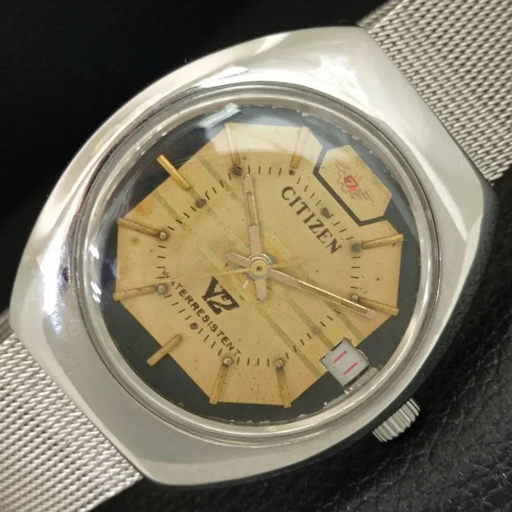 Vintage 1980 Citizen Manual Wound Mens Silver Watch W/Date & Gold accents